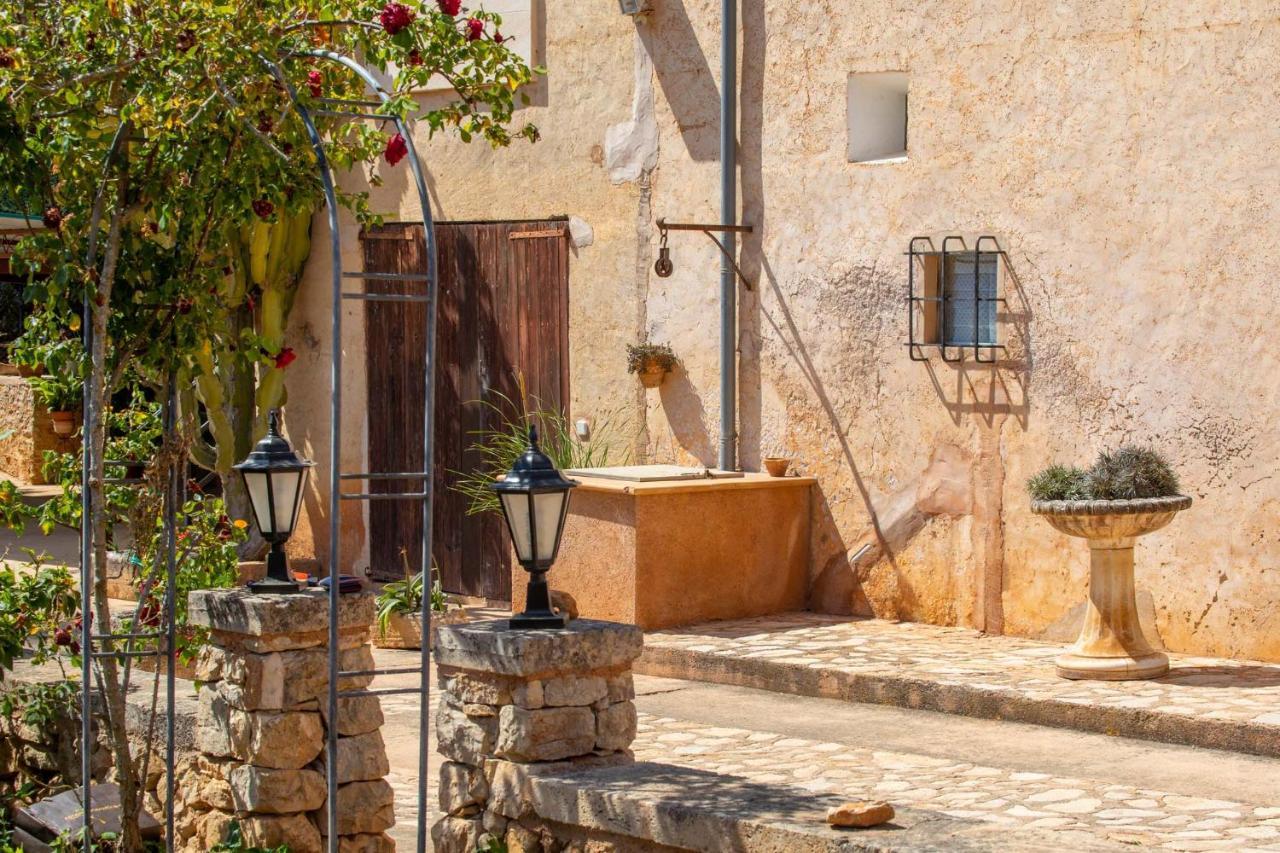 Cavea Villa Cas Concos