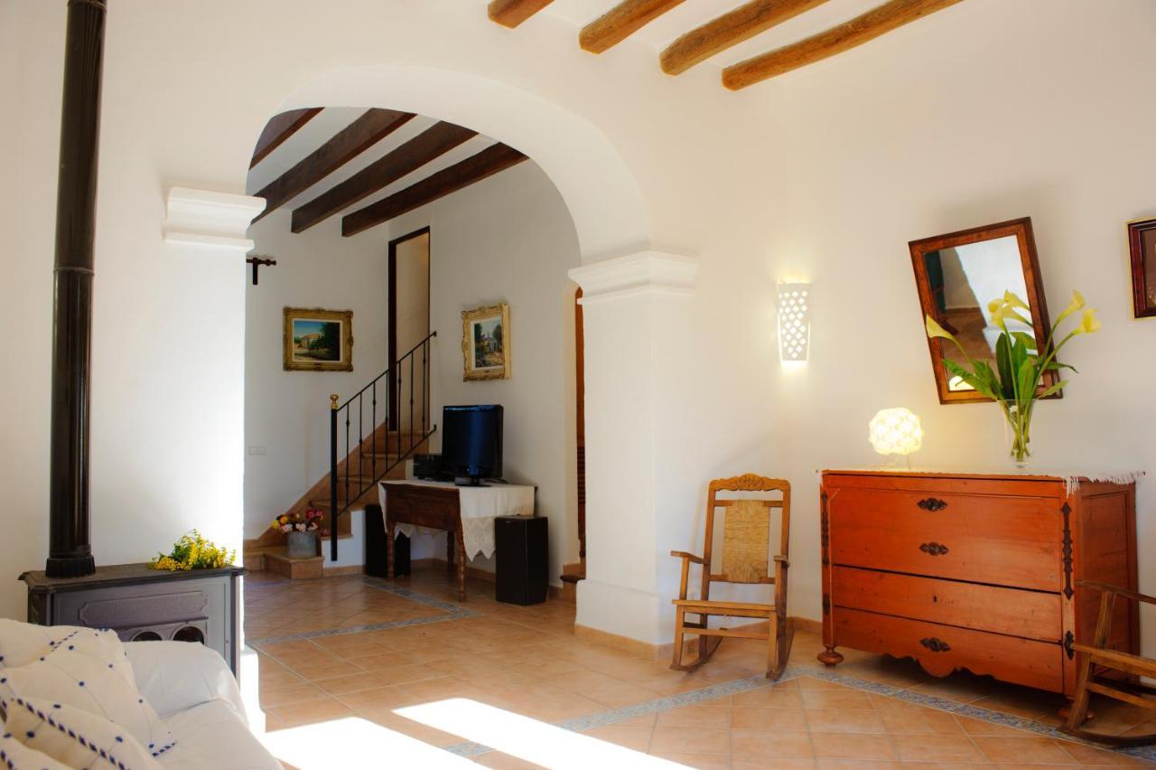 Cavea Villa